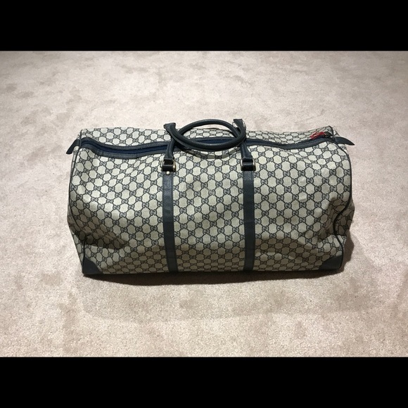 Gucci duffel bag. - Picture 7 of 7